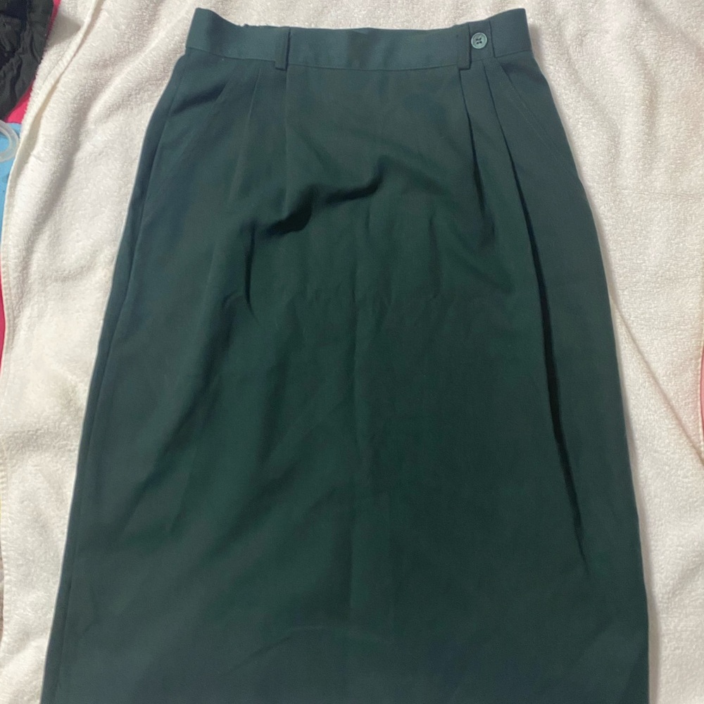 Vintage style Dark green pencil skirt with pockets size 08.